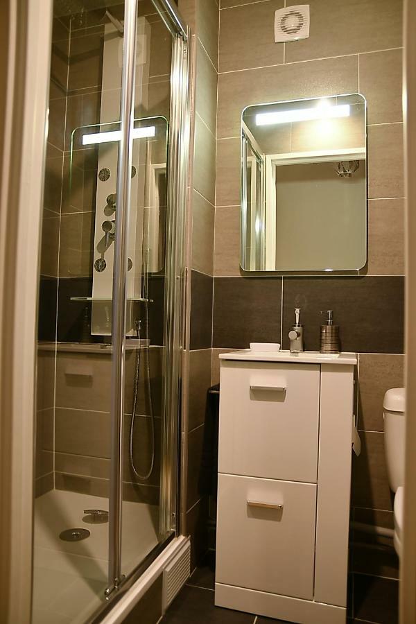 F1 Entier Cosy Style Chalet Montgeron, Proche Paris エクステリア 写真